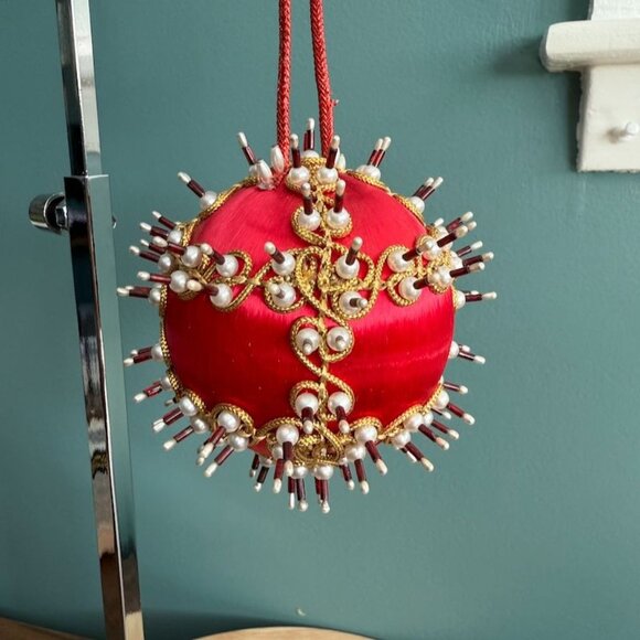 Vintage Push Pin Christmas Ornament Ball With Beads & Gold Embroidery - Picture 2 of 9